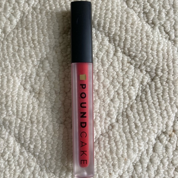 {Pound Cake} NEW Red Velvet Cake Batter Lipstick - Full Sized - Picture 3 of 5